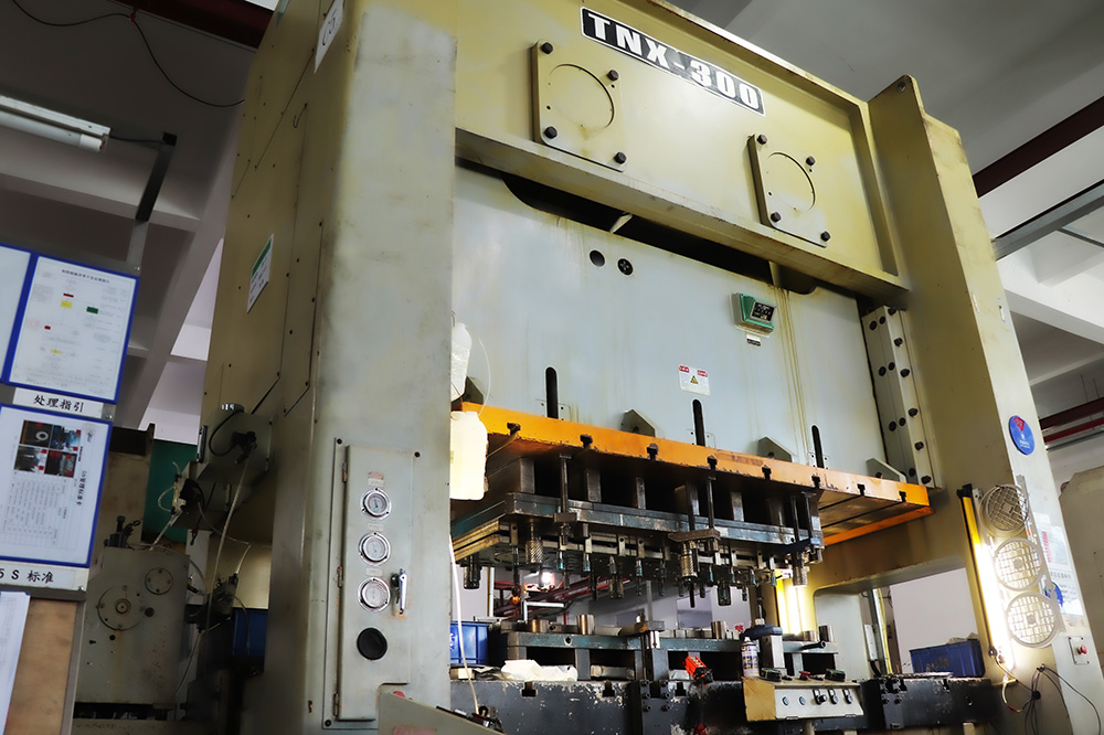 Stamping hardware equipment