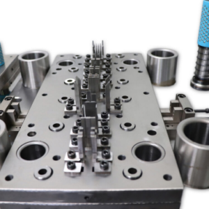 china professional hardware stamping mold